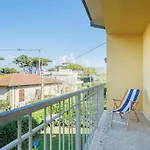 Rita By Interhome Lägenhet Marina di Pietrasanta