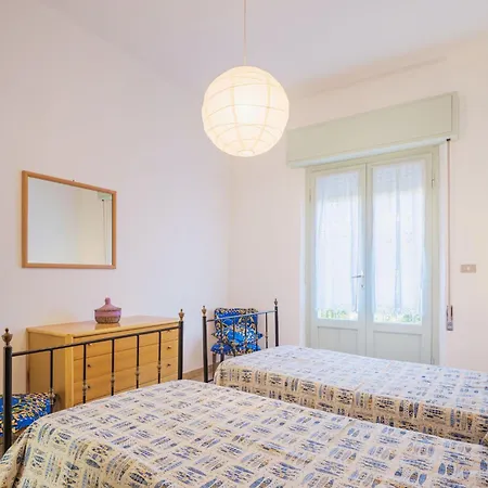 Rita By Interhome מרינה די פיאטרסנטה