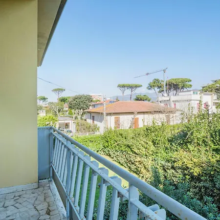 Rita By Interhome Appartement Marina di Pietrasanta