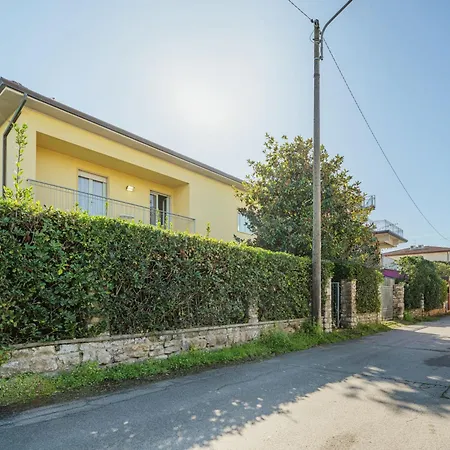 Rita By Interhome Marina di Pietrasanta