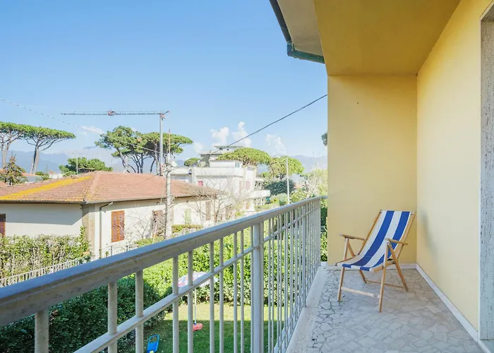 Rita By Interhome דירה מרינה די פיאטרסנטה