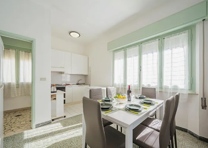 Rita By Interhome דירה מרינה די פיאטרסנטה